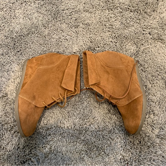 Madden Girl Wedge Lace Up Bootie - Picture 5 of 7